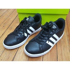 Adidas Cloudfoam Sneakers